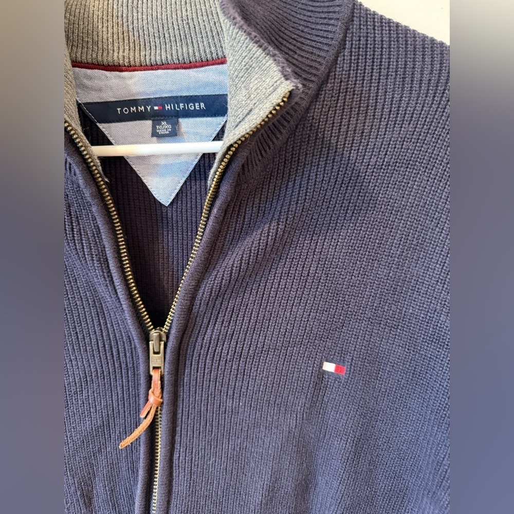 Tommy Hilfiger Men's Blue Zip-Up Sweater - Picture 6 of 6